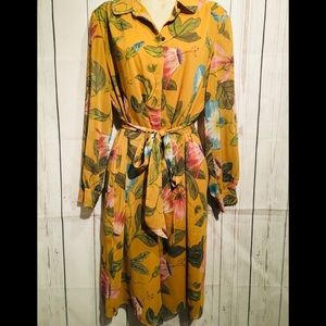 ANN TAYLOR YELLOW FLORAL SUN DRESS